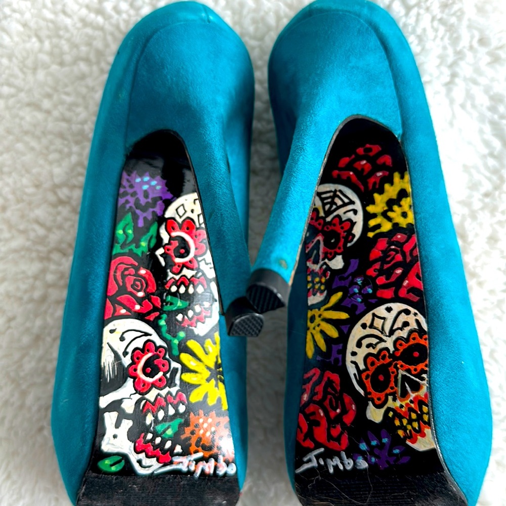 One of a kind custom painted heels - Painted by Famous artist Jimbo Phillips